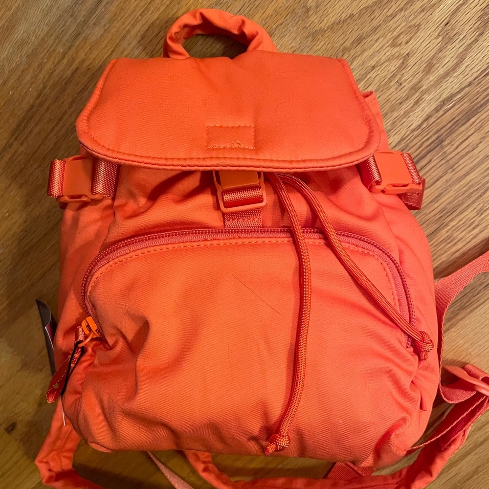 Vera Bradley mini utility backpack